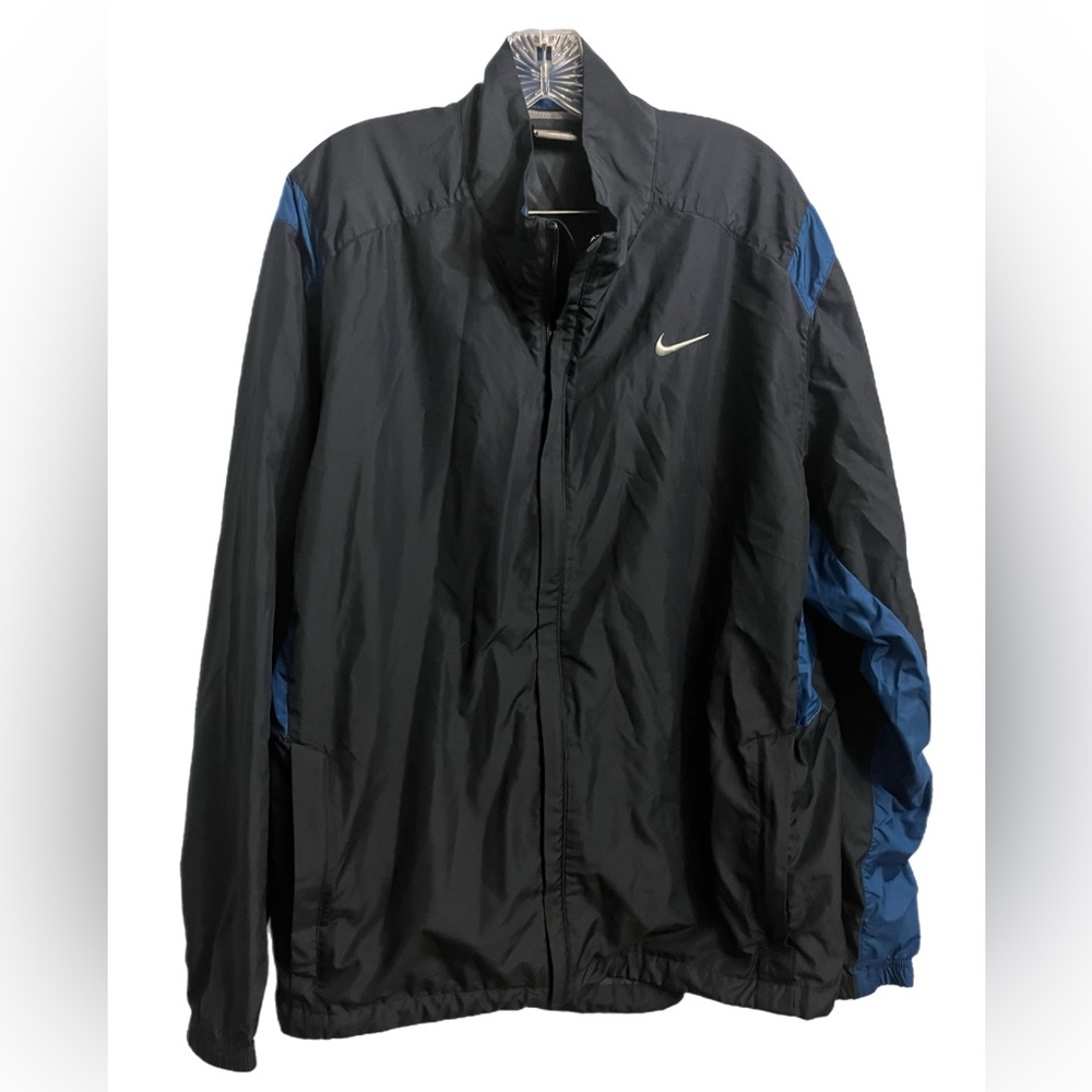 Nike windbreaker jacket navy blue/ blue lined with pockets size XL lightweight